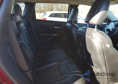 2019 Jeep Cherokee Latitude Plus z USA, uszkodzony, nr VIN 1C4PJMLX1KD124253